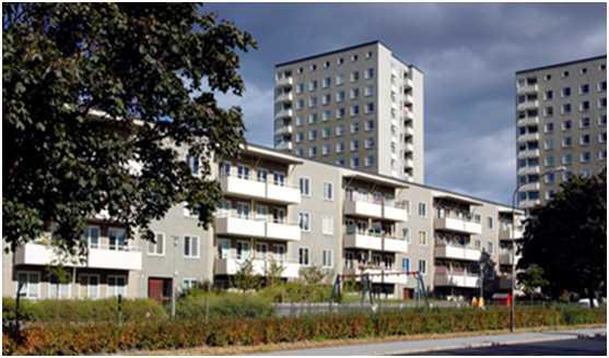 Energieeffiziente Sanierung von tertiären Wohngebäuden in Valla Torg, Stockholm