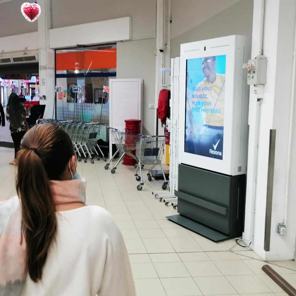 DIGITAL-OUT-OF-HOME BILLBOARDS ENTWORFEN UND PRODUZIERT VON PARTTEAM & OEMKIOSKS FÜR MAURITIUS ISLANDS