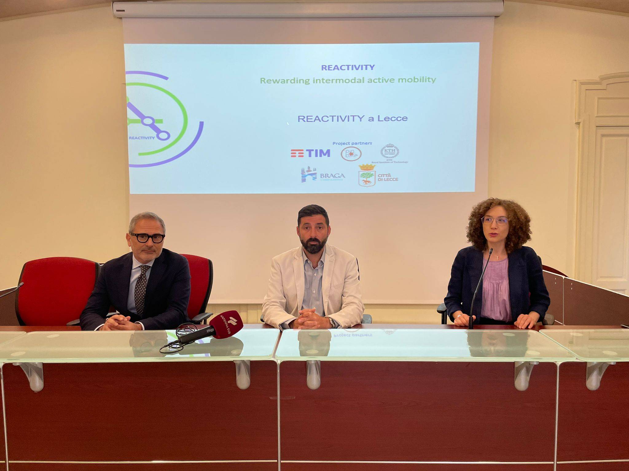 REACTIVITY: Recompensar a Mobilidade Intermodal Ativa em Lecce, IT